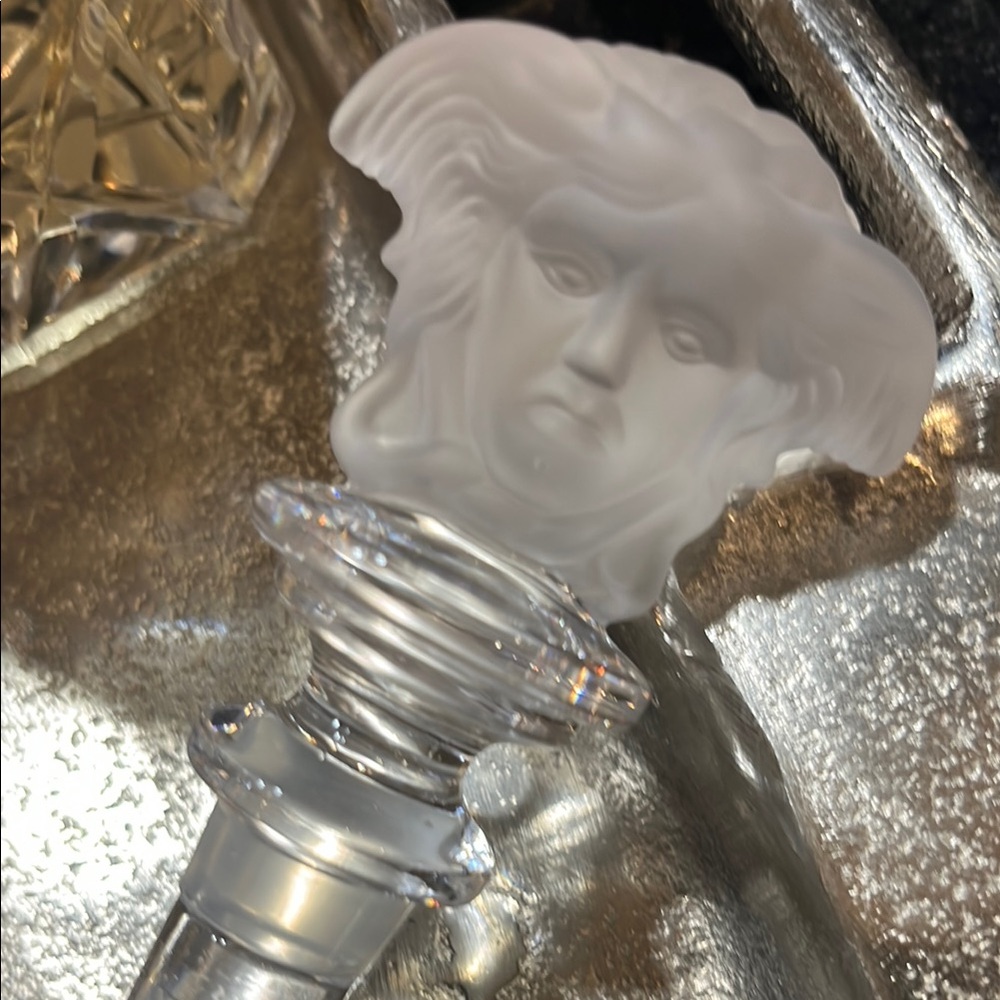 Versace Medusa Rosenthal Frosted Clear Lead Crystal Wine Stopper EUC